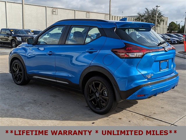 Used 2023 Nissan Kicks SR w/ SR Premium Package image 8