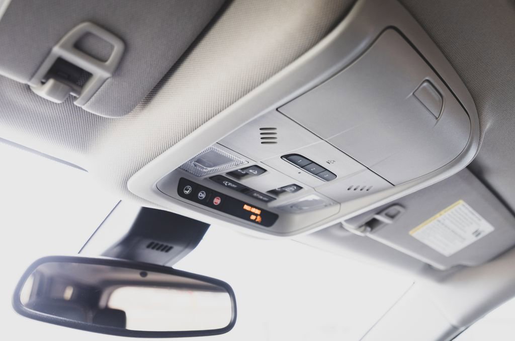 Used 2018 Chevrolet Equinox Premier image 21