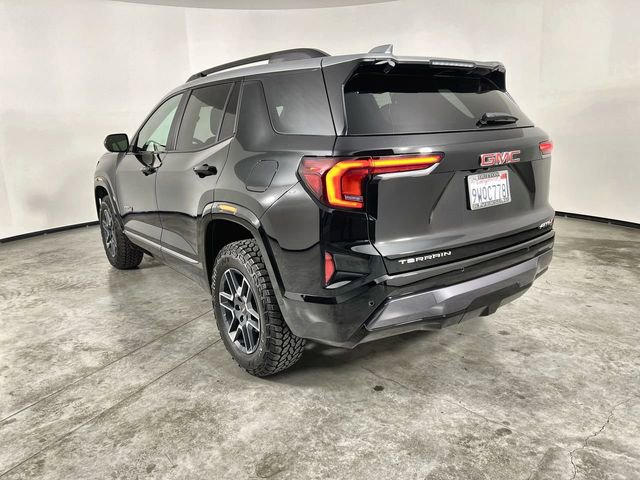 Used 2026 GMC Terrain AT4 image 6
