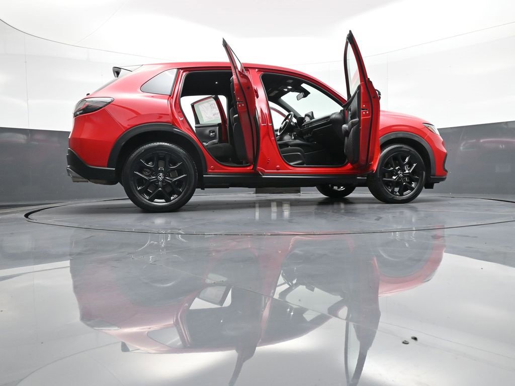 Certified 2024 Honda HR-V Sport image 46