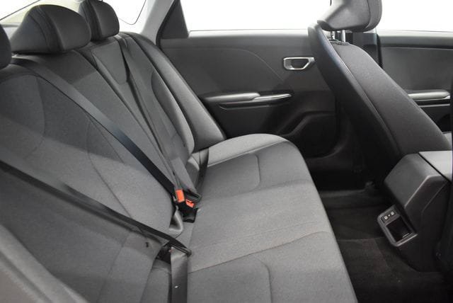Used 2025 Kia K4 FWD image 17