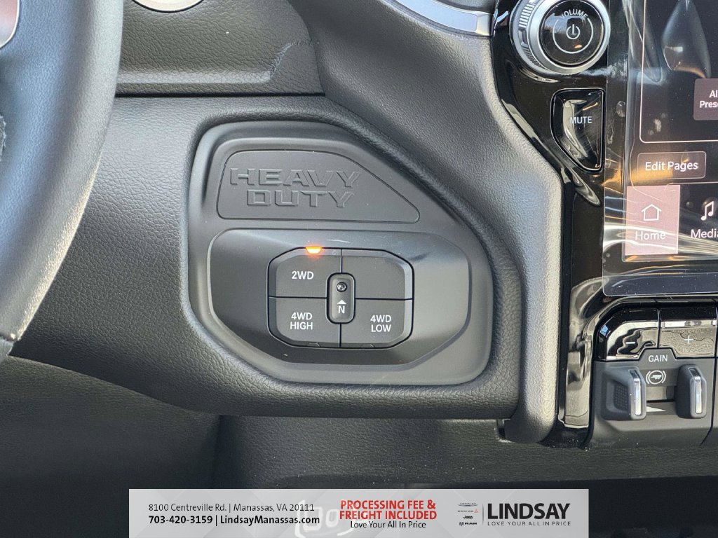 New 2026 RAM 3500 Big Horn AWD/4WD image 24