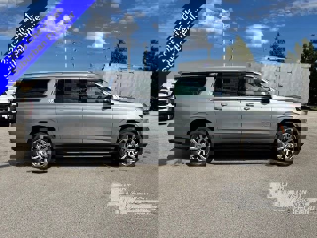 New 2025 Chevrolet Suburban Premier w/ Sun And Tow Package image 7