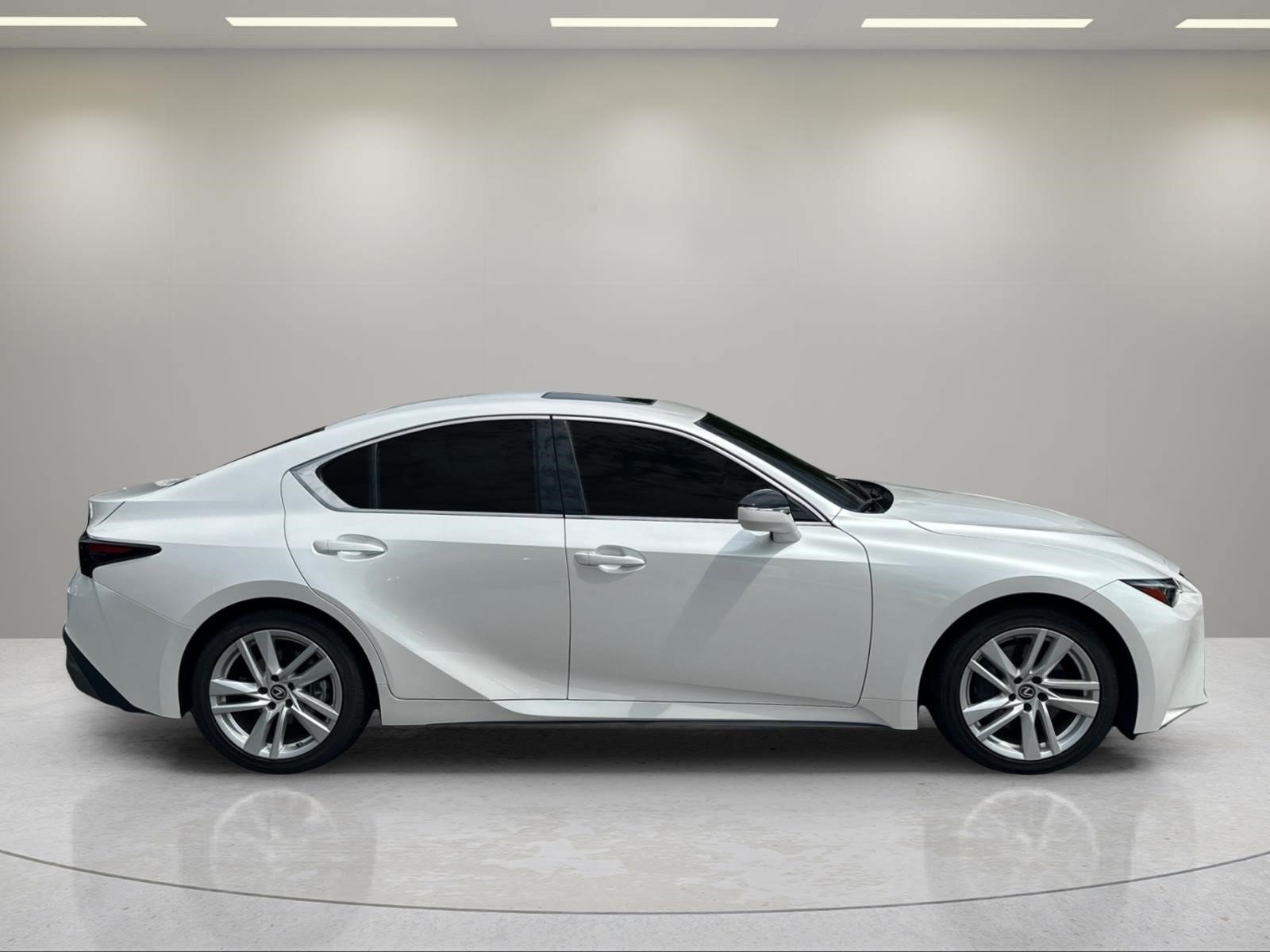 Used 2021 Lexus IS 300 w/ Comfort Package RWD image 6