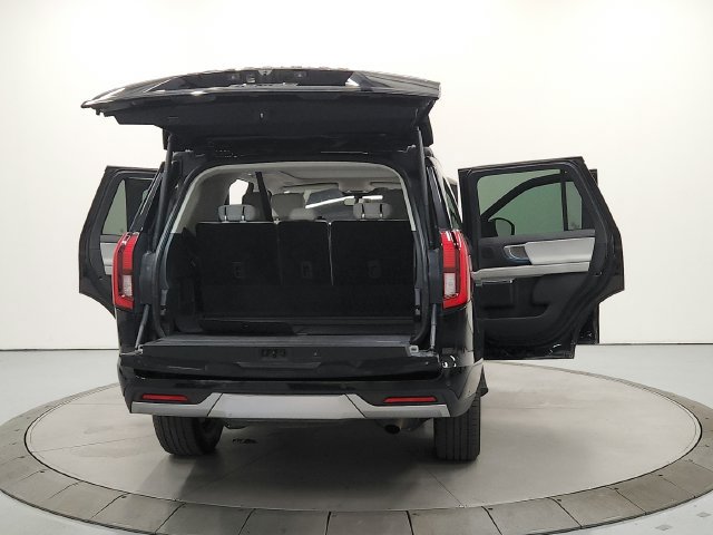 Used 2025 Ford Expedition Platinum w/ Driver's Package AWD/4WD image 15