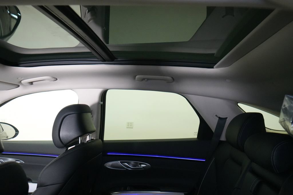 New 2026 Genesis GV70 2.5T Advanced image 25