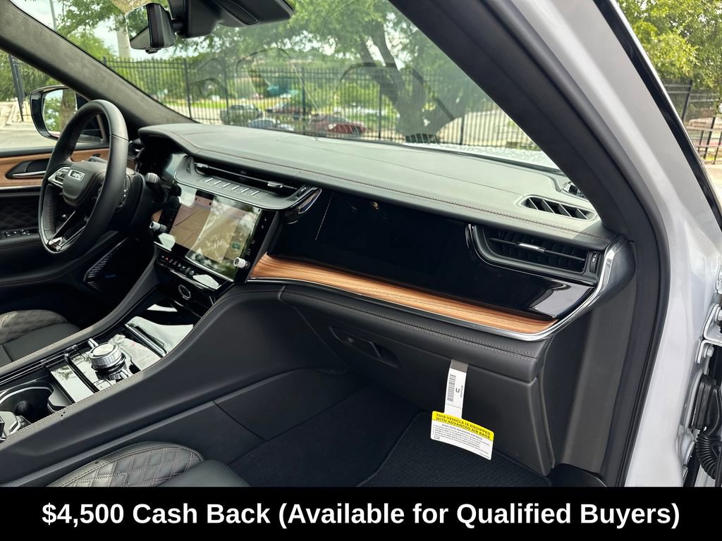 New 2026 Jeep Grand Cherokee Summit w/ Obsidian Package AWD/4WD image 34