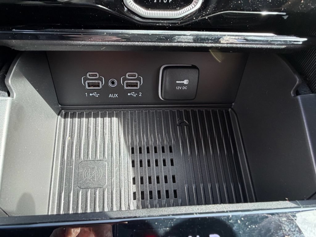 New 2026 Jeep Grand Cherokee Altitude AWD/4WD image 22