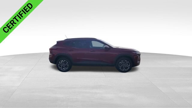 Certified 2025 Chevrolet Trax LT w/ LT Convenience Package image 10