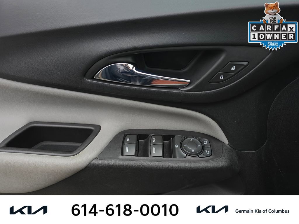 Used 2018 Chevrolet Equinox LS FWD image 26