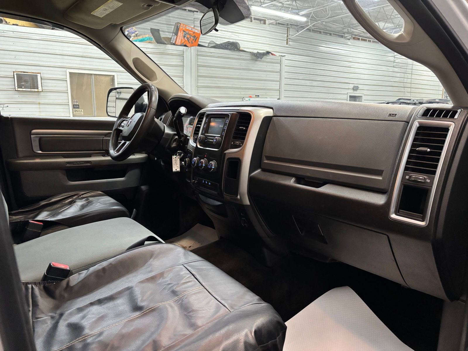 Used 2017 RAM 2500 SLT image 23