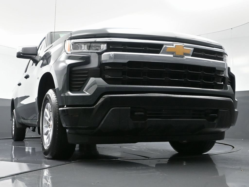 Used 2025 Chevrolet Silverado 1500 LT image 48