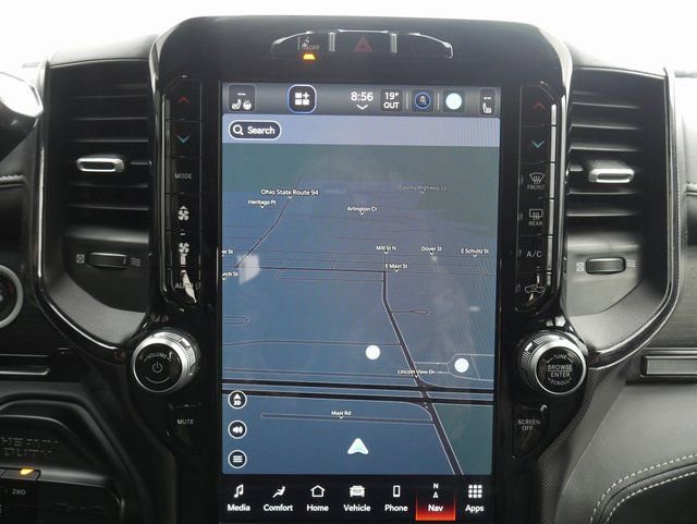 Used 2024 RAM 3500 Limited image 7