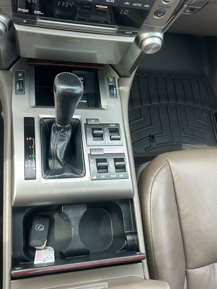 Used 2012 Lexus GX 460 Premium AWD/4WD image 28
