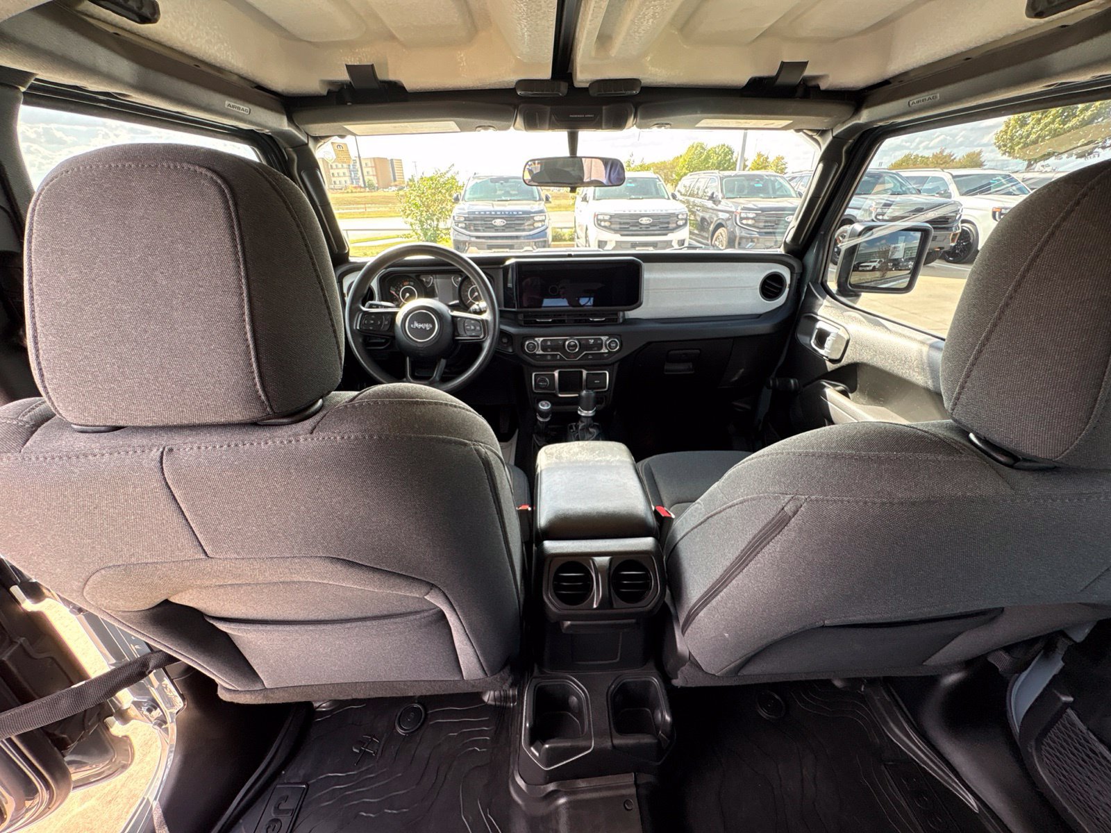 Used 2024 Jeep Wrangler Unlimited Sport AWD/4WD image 14