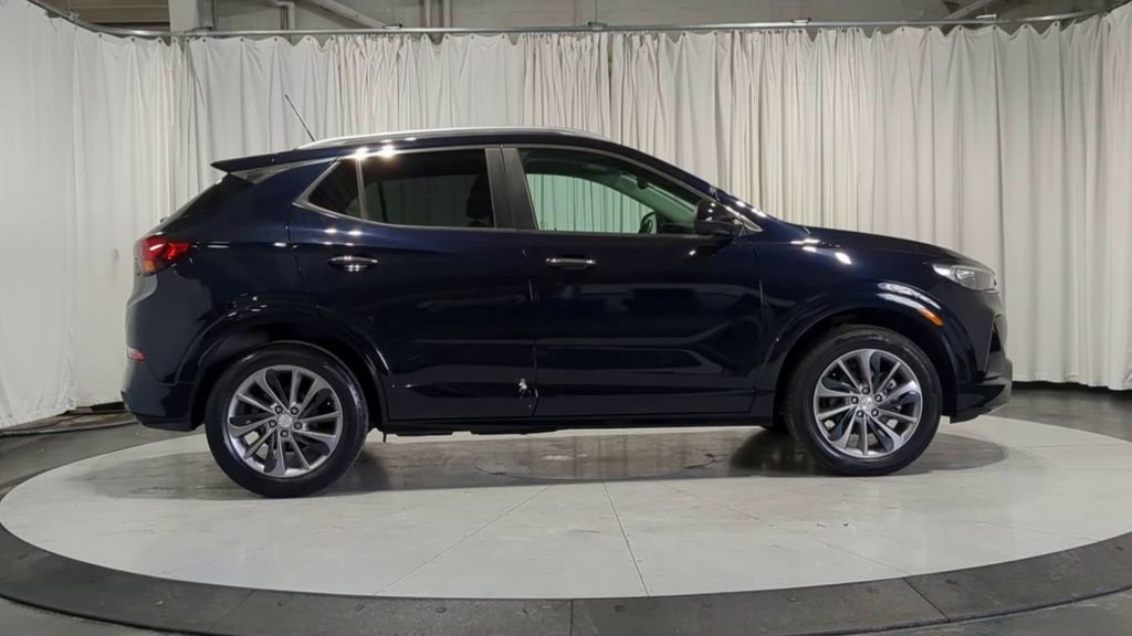 Used 2020 Buick Encore GX Select w/ Sport Touring Package AWD/4WD image 11