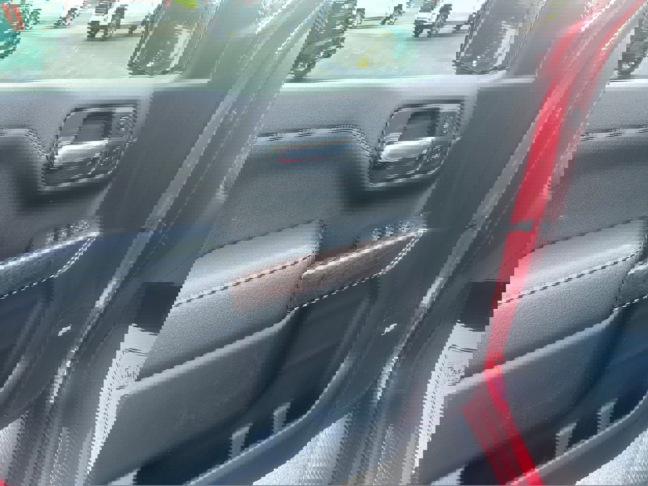 Used 2021 GMC Sierra 1500 Denali w/ Driver Alert Package II image 13