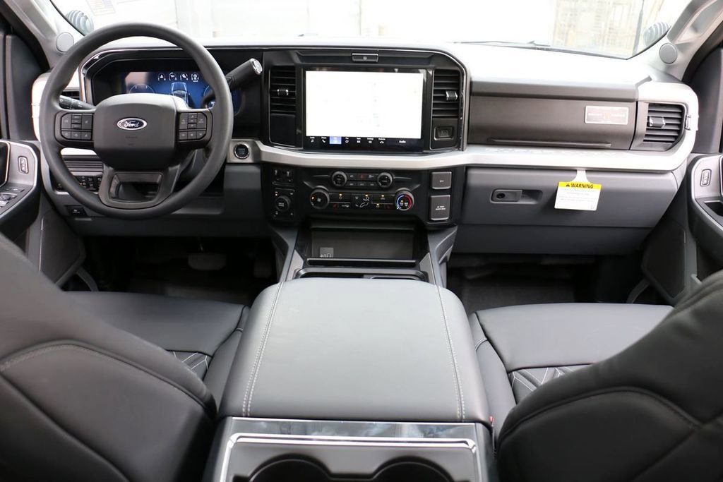 New 2026 Ford F250 XLT w/ XLT Premium Package image 31