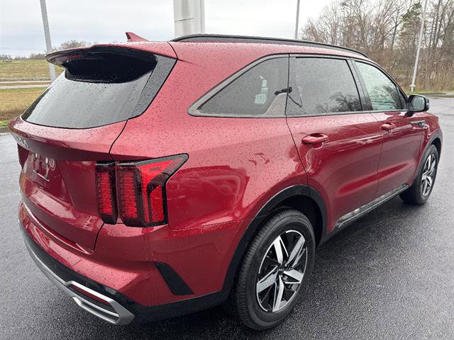 Used 2023 Kia Sorento S w/ Panoramic Sunroof Package FWD image 6