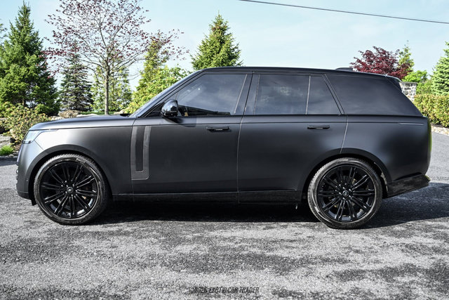 Used 2023 Land Rover Range Rover SE AWD/4WD image 3
