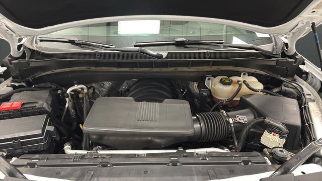 Used 2022 Chevrolet Suburban Z71 w/ Z71 Off-Road Package AWD/4WD image 28