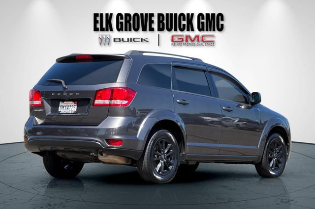 Used 2019 Dodge Journey SE w/ Blacktop Package FWD image 4