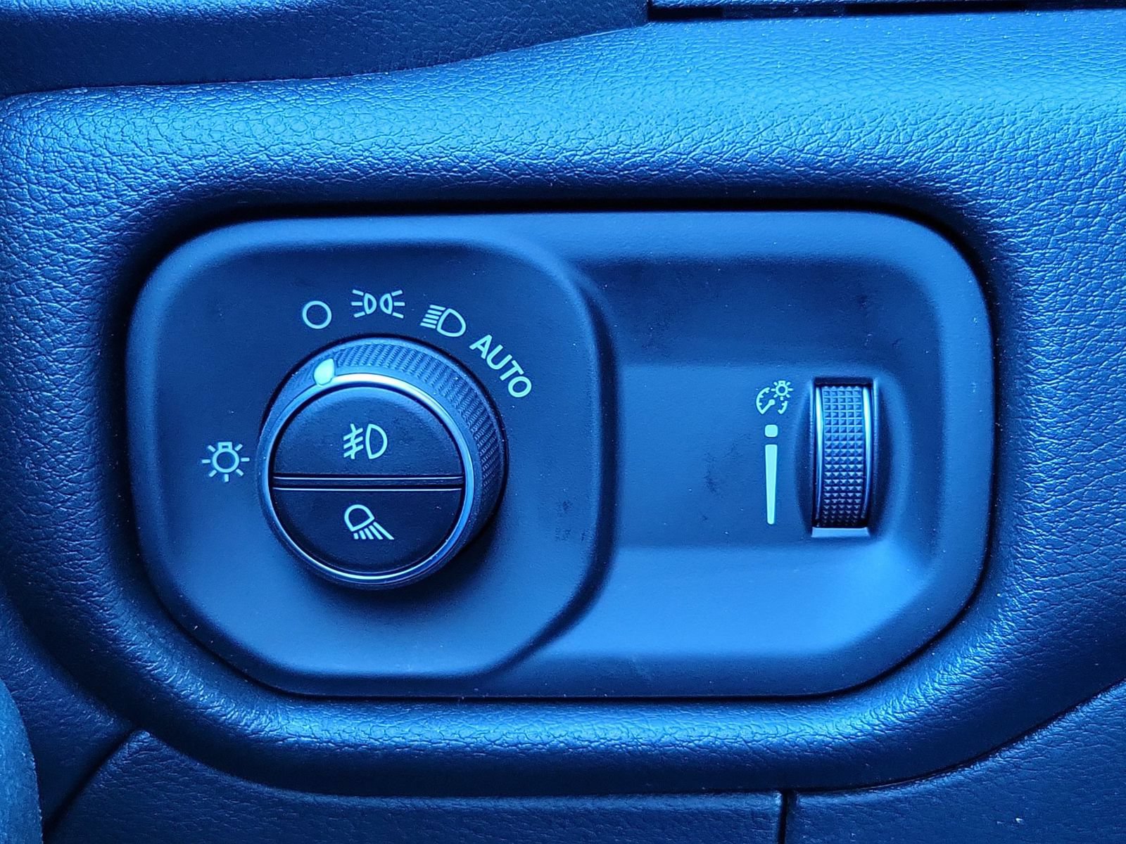 New 2027 RAM 3500 Tradesman AWD/4WD image 22