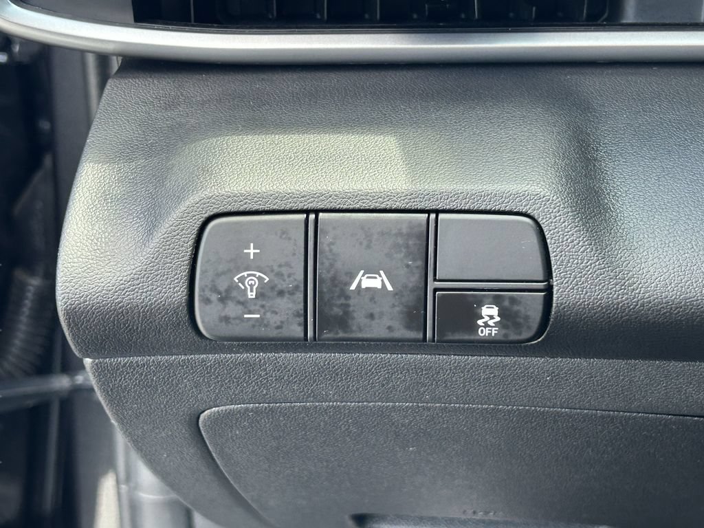 Certified 2023 Hyundai Elantra SEL FWD image 26