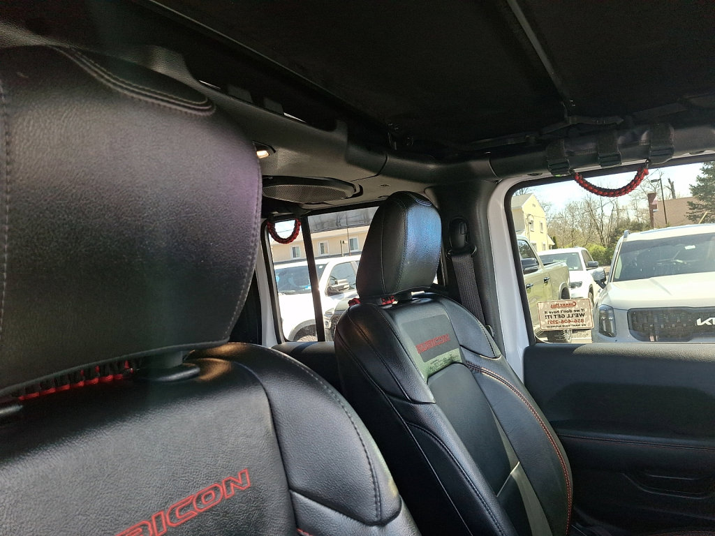 Used 2022 Jeep Gladiator Rubicon w/ Cold Weather Group image 13