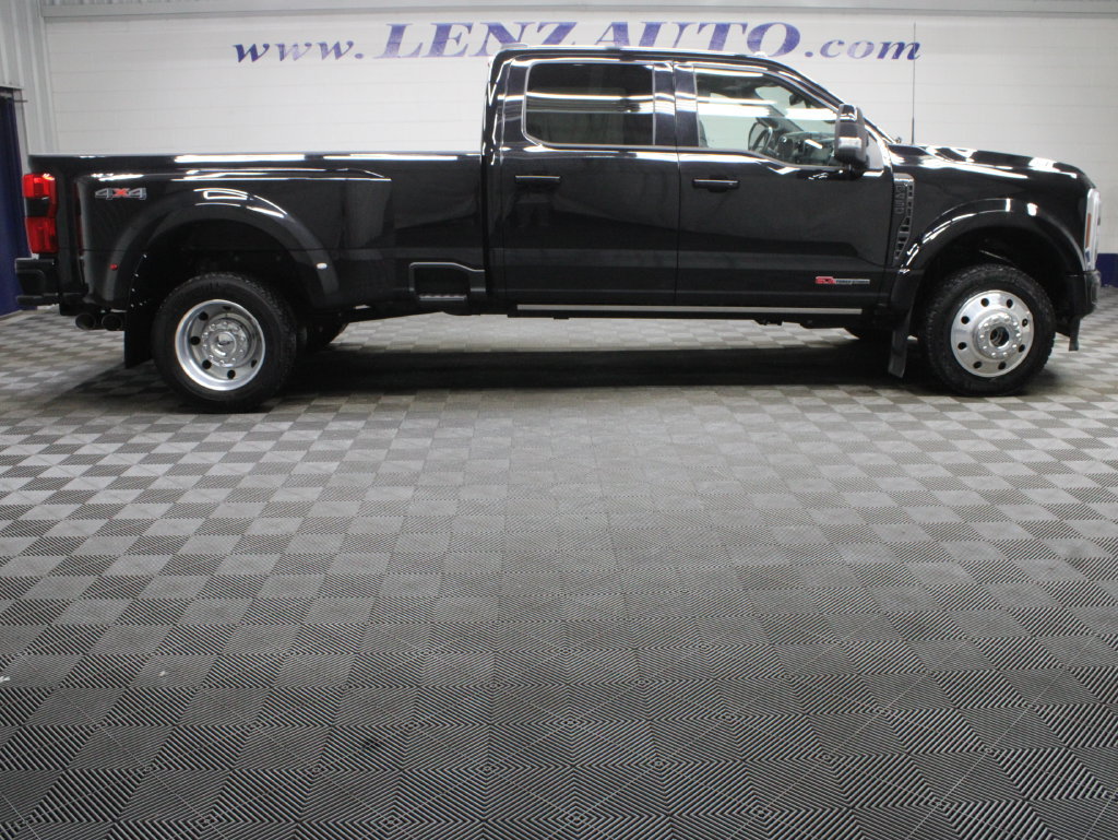 Used 2025 Ford F450 Platinum AWD/4WD image 2