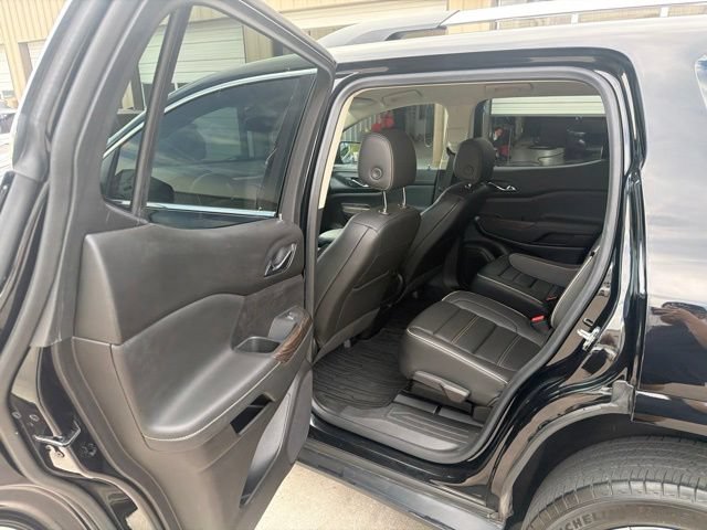 Used 2023 GMC Acadia Denali FWD image 19