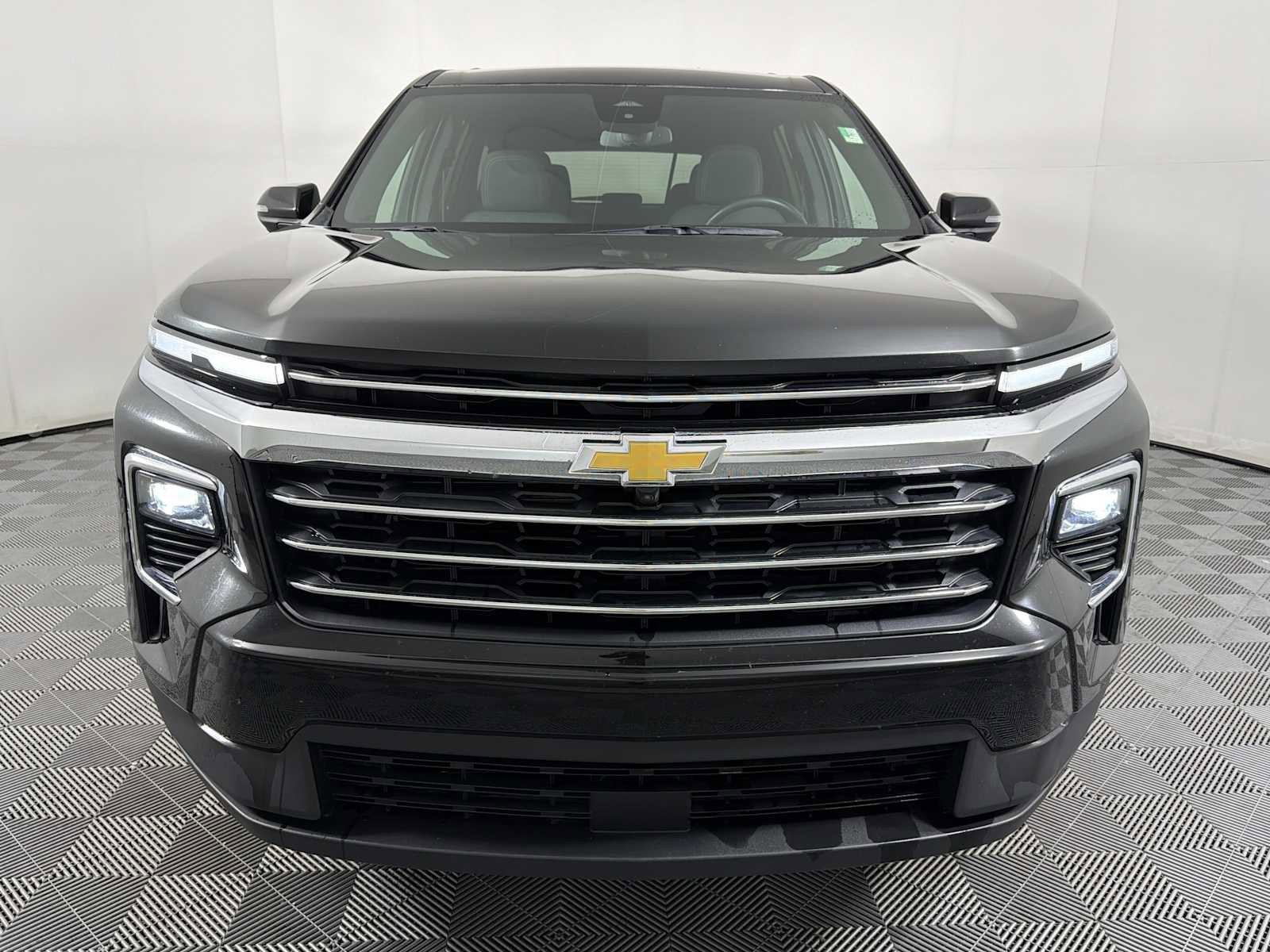 Certified 2024 Chevrolet Traverse LT image 2