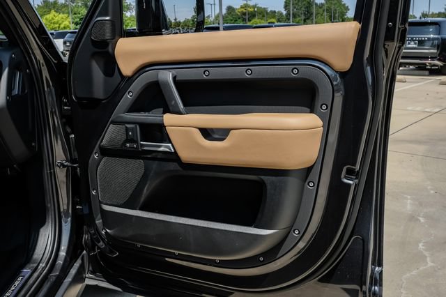 New 2026 Land Rover Defender 110 X AWD/4WD image 58
