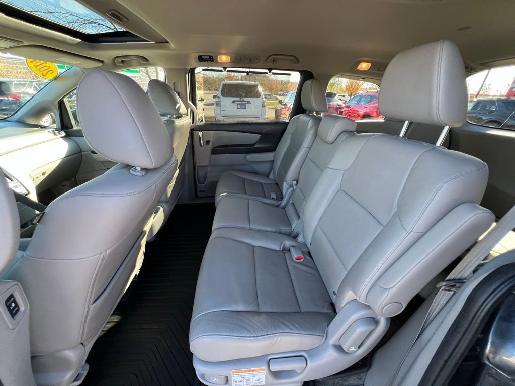 Used 2014 Honda Odyssey EX-L image 17