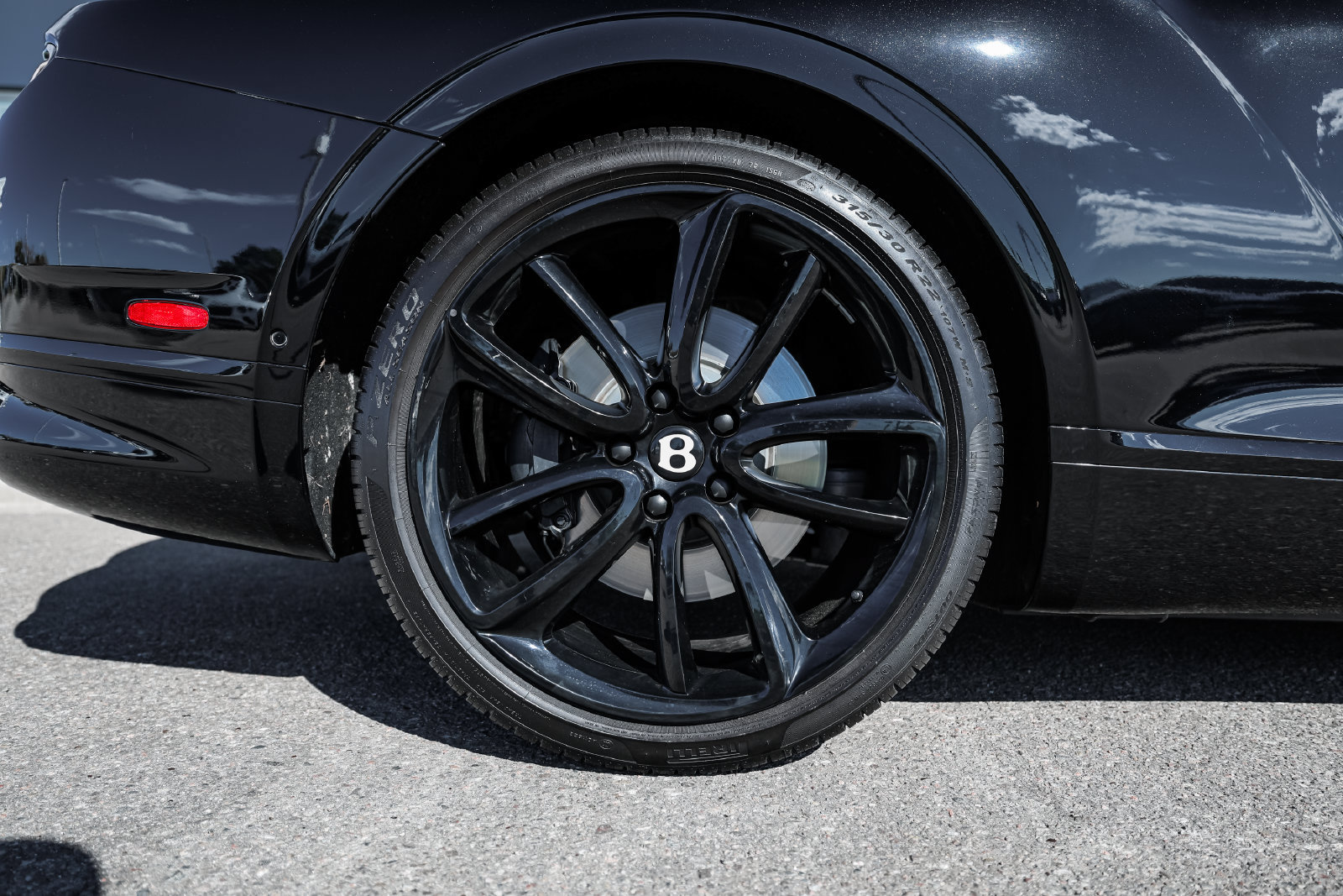 Certified 2024 Bentley Continental GT AWD/4WD image 15