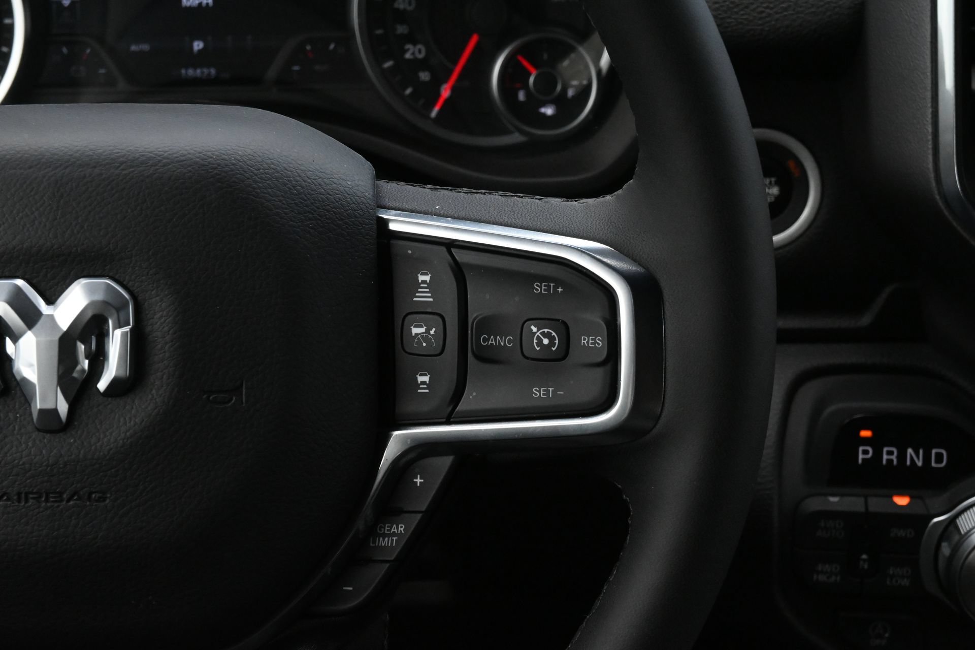 Used 2026 RAM 1500 Laramie AWD/4WD image 9