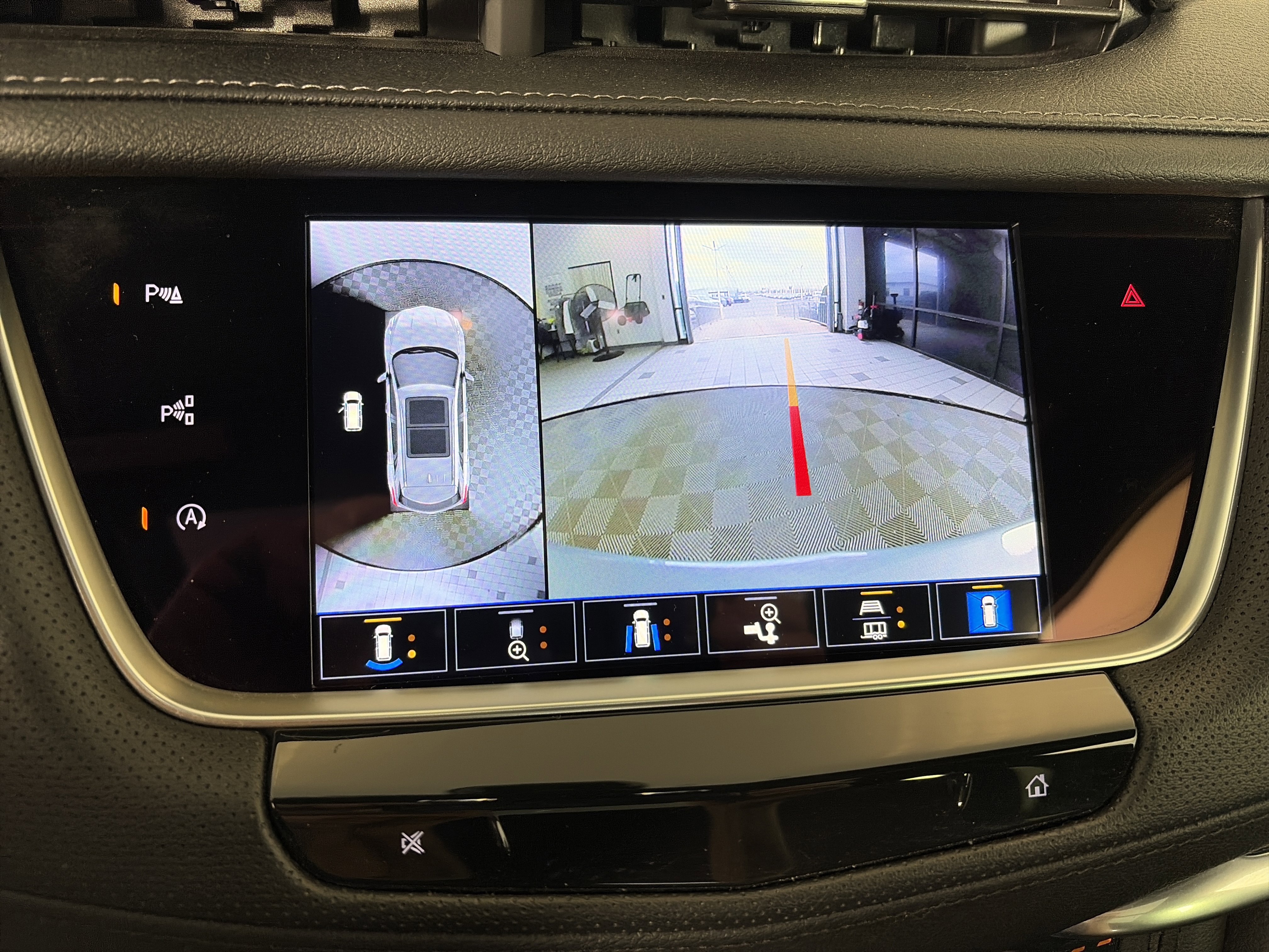 Certified 2024 Cadillac XT5 Sportv w/ Technology Package image 24