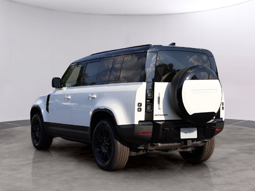 New 2026 Land Rover Defender 110 S AWD/4WD image 5