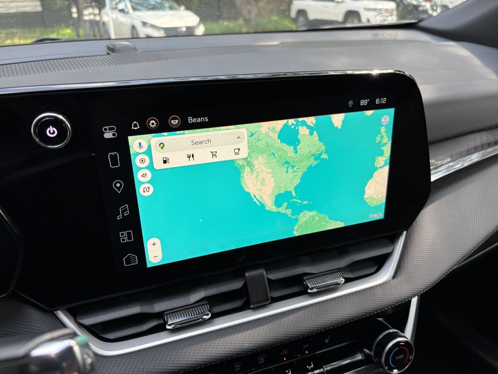 Used 2025 Chevrolet Equinox LT FWD image 19