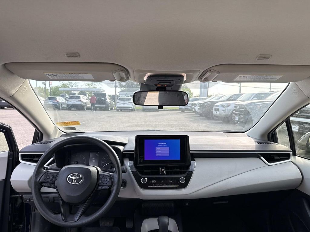 Used 2023 Toyota Corolla LE w/ LE Convenience Package image 15