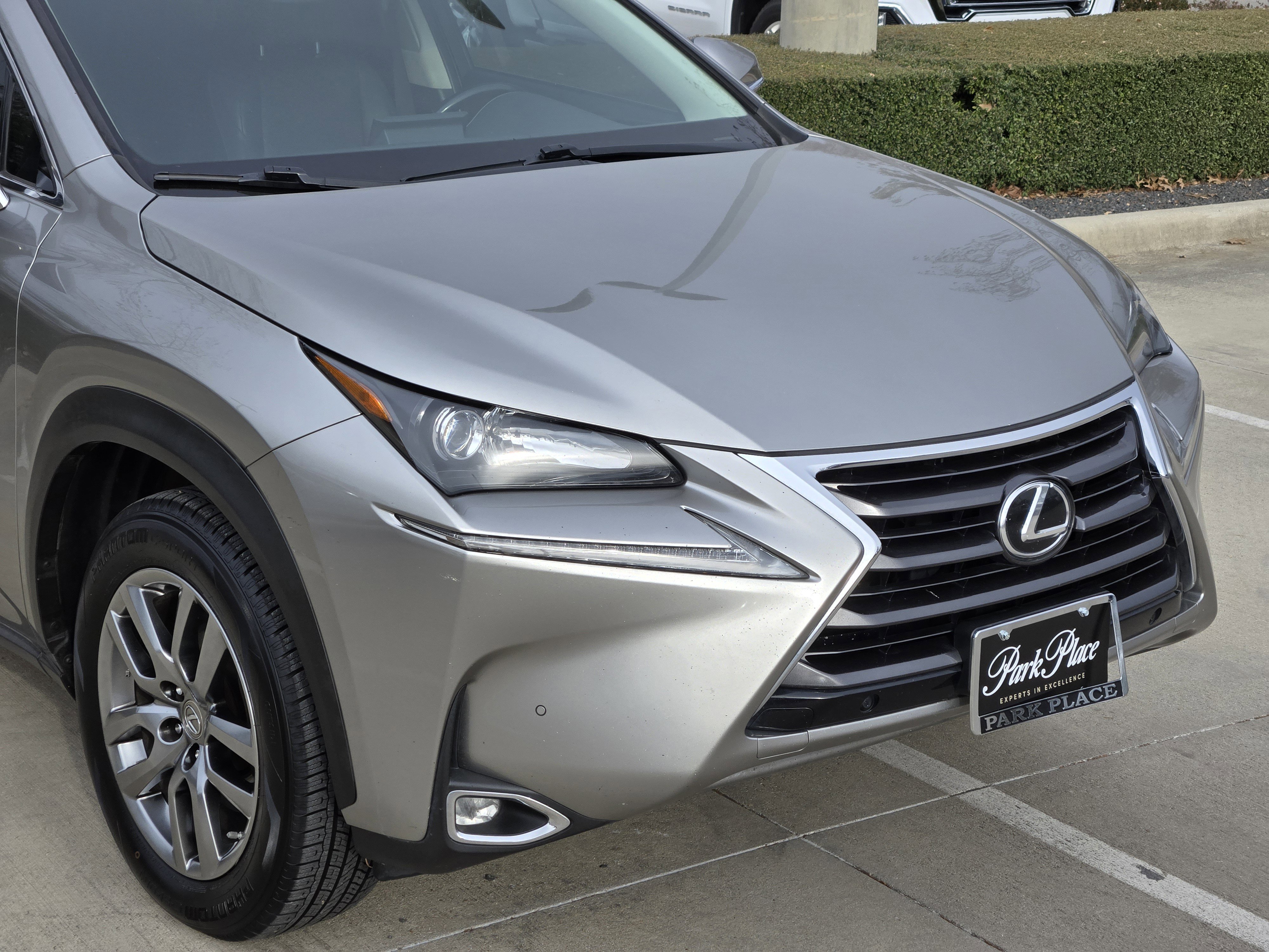 Used 2016 Lexus NX 200t FWD image 5