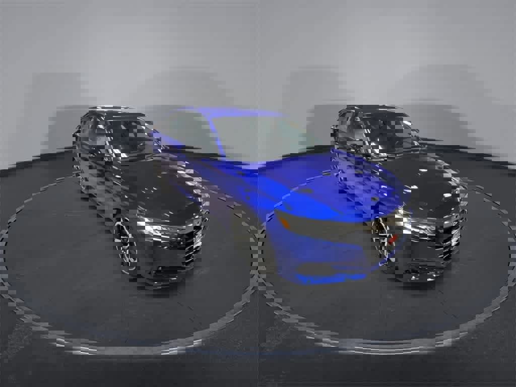 Used 2022 Honda Accord Sport image 2