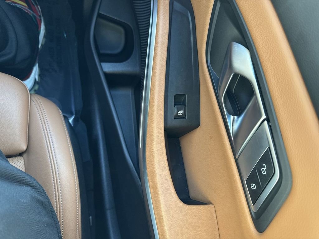 Used 2023 BMW 330i xDrive Sedan w/ M Sport Package image 38