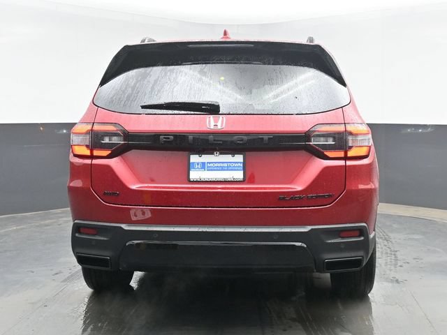 New 2026 Honda Pilot Black Edition image 9