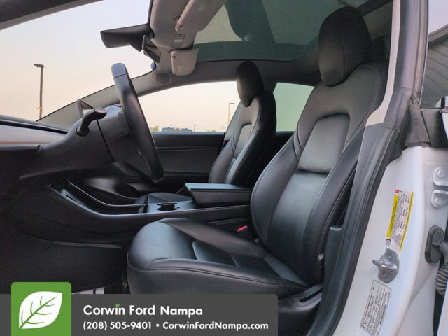 Used 2019 Tesla Model 3 Standard Range Plus RWD image 21