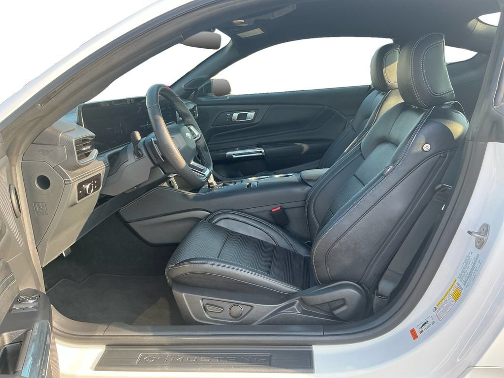 Used 2026 Ford Mustang GT Premium RWD image 14