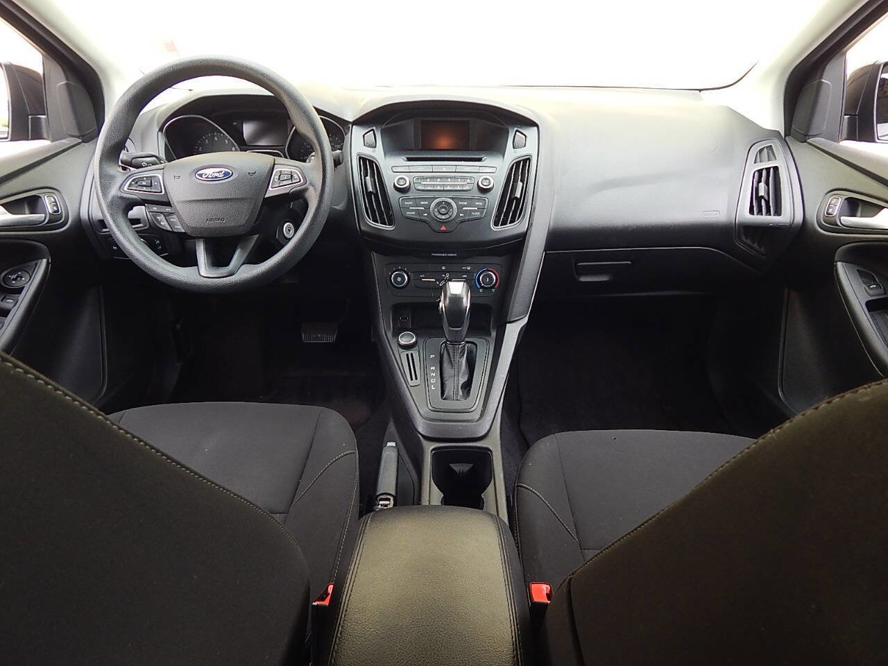 Used 2015 Ford Focus SE image 15