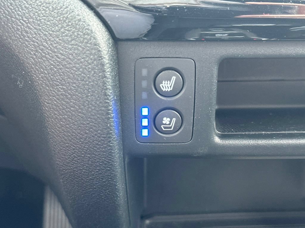 Used 2023 Honda Passport Elite image 6