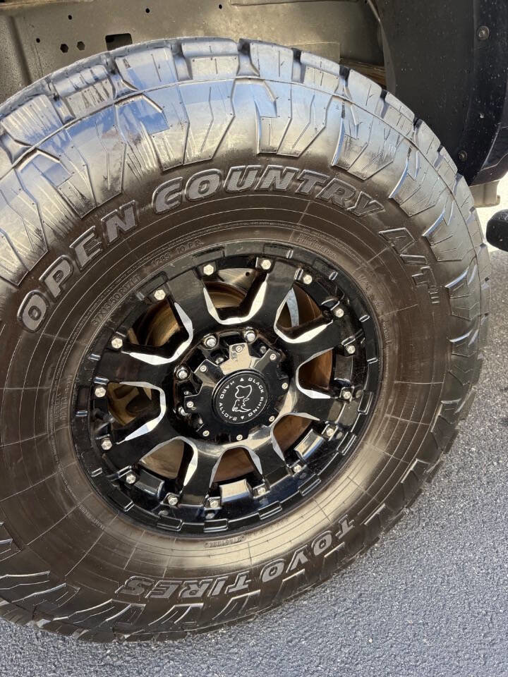 Used 2017 RAM 2500 Limited image 27