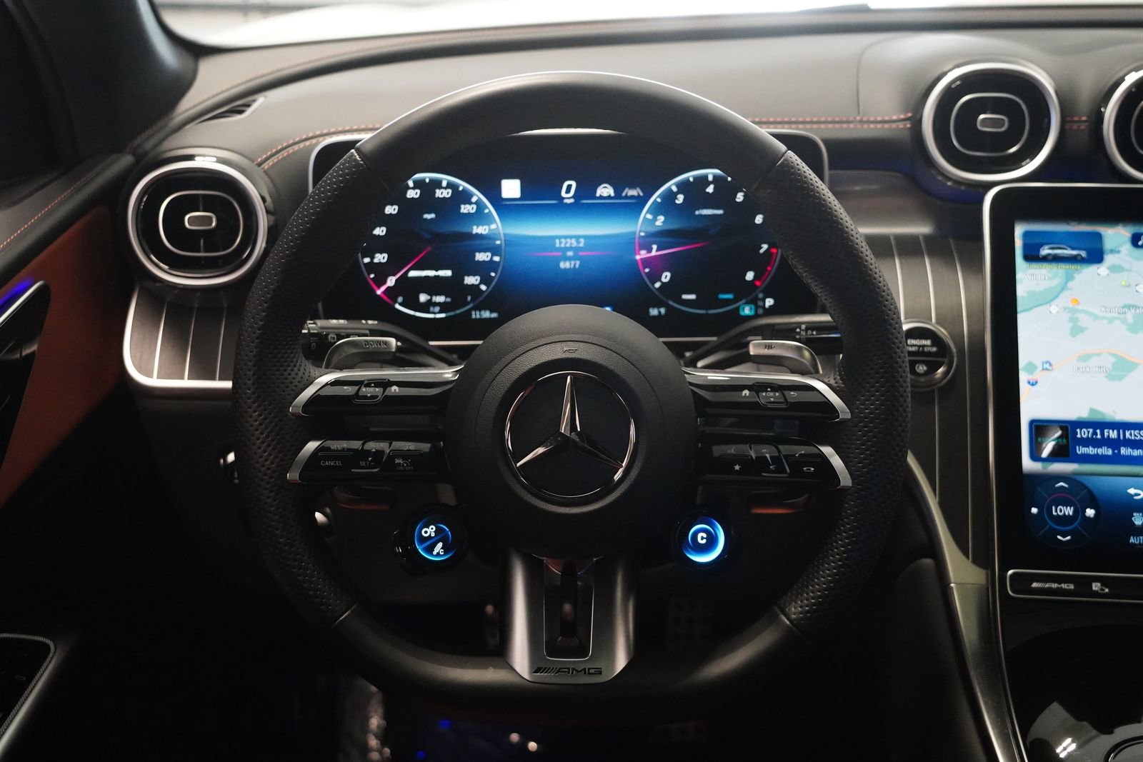 Used 2026 Mercedes-Benz GLC 43 AMG 4MATIC image 16